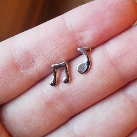 NWOT Adorable 925 Sterling Silver Musical Studs - Picture 7 of 8